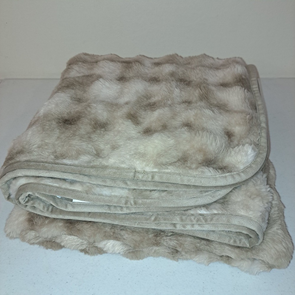 BrentwooF Originals Pet Throw 116x68 Taupe NWT Faux Fur 1713-248